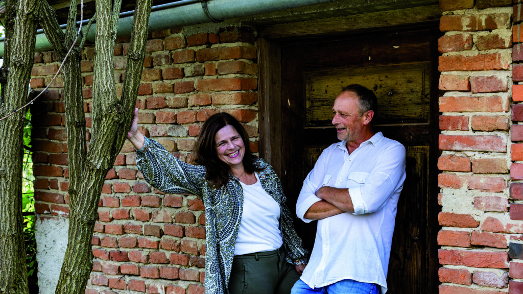 Apfel-Paar: Birgit Braunrath und Georg Hurka / HURKAS wunderbare Streuobstwiese