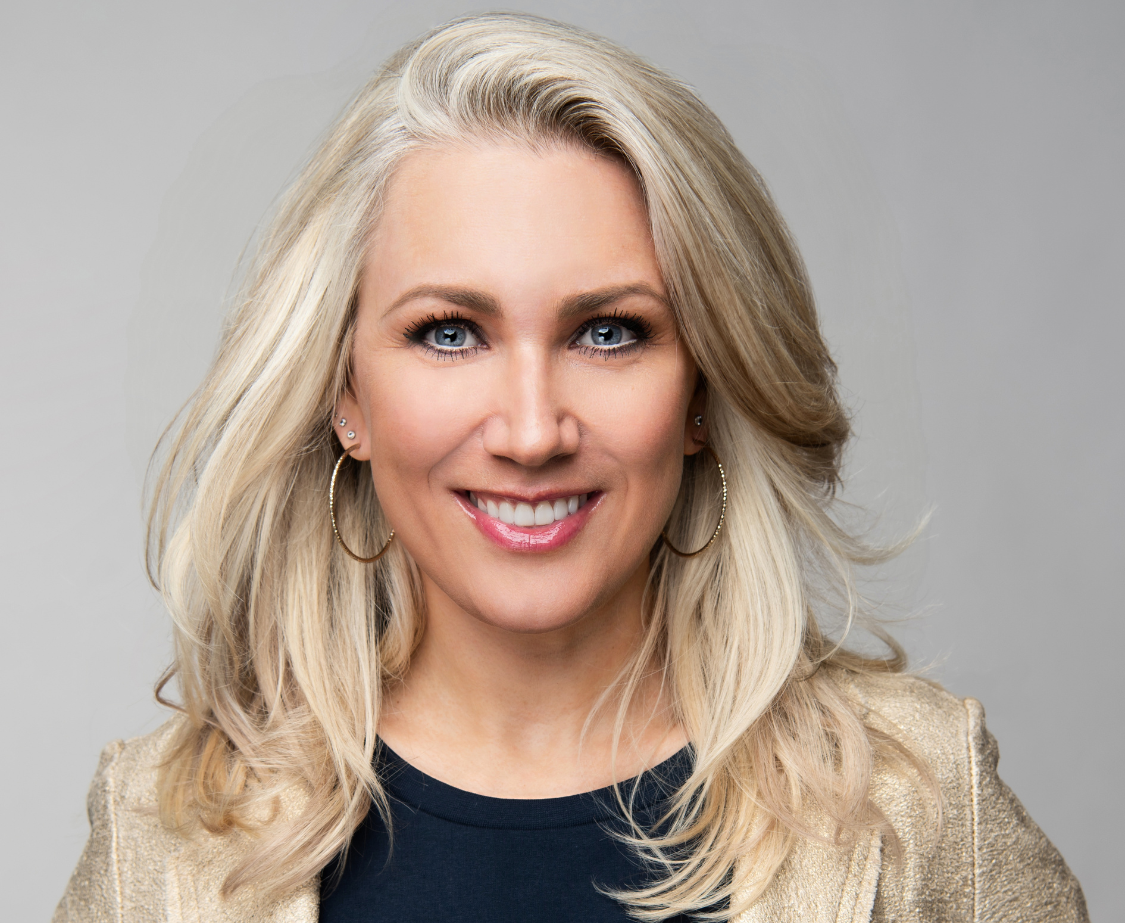 Portraitbild von Autorin Pamela Obermaier