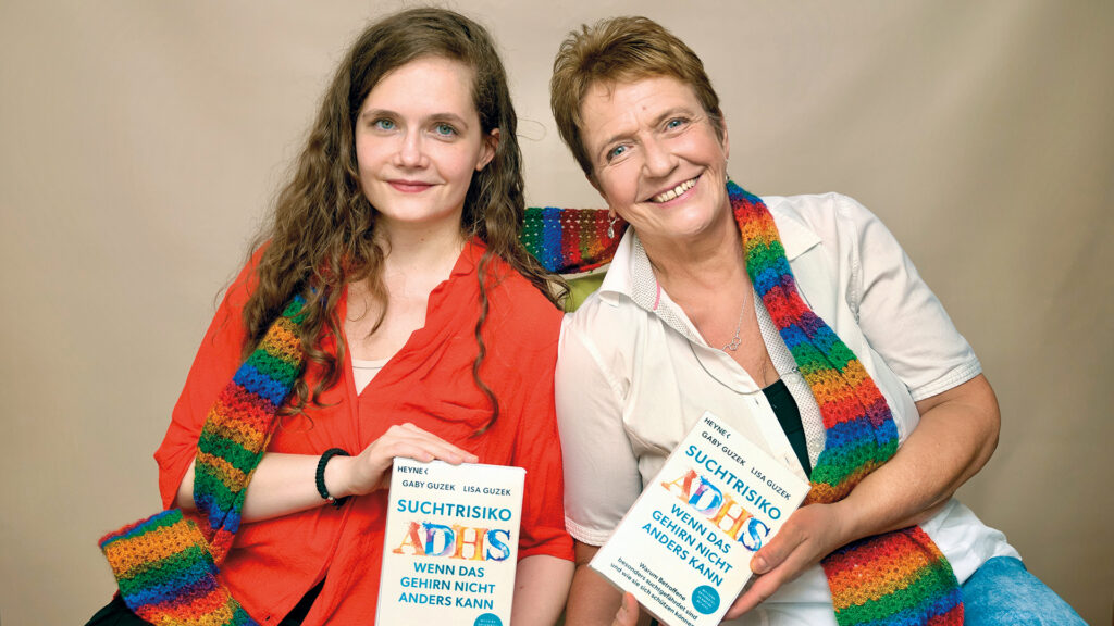 ADHS und Suchtrisiko: Gaby Guzek und Lisa Guzek präsentieren ihr gemeinsames Buch über Suchtgefährdung bei ADHS.